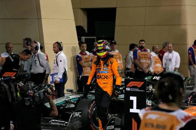 12 04 2025, Bahrain International Circuit, Sakhir, Formula 1 Gulf Air Bahrain Grand Prix 2025 ,in the picture pole position for Oscar Piastri AUS , McLaren F1 Team Photo by Hasan Bratic DeFodi Images