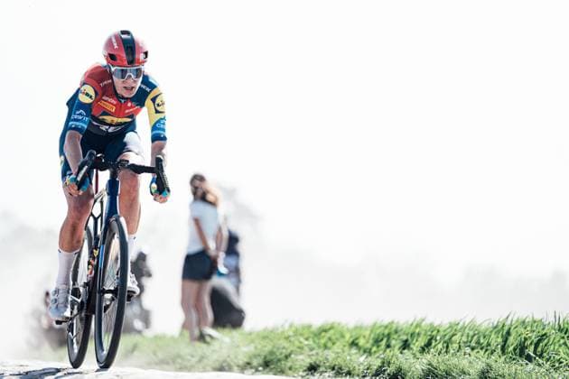 2025 Paris Roubaix Femmes Avec Zwift Picture by Zac Williams SWpix.com - 12 04 2025 - Cycling - 2025 Paris Roubaix Femmes Avec Zwift, France - Ellen Van Dijk, Lidl Trek. Copyright: x xSWpix.comx(t axPhotographyxHubxLtd)xZacxWilliams SWpix.comx SWP-2864-0002