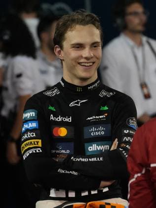 Formula 1 Gulf Air Bahrain Grand Prix 2025 12 04 2025, Bahrain International Circuit, Sakhir, Formula 1 Gulf Air Bahrain Grand Prix 2025 ,in the picture pole position for Oscar Piastri AUS , McLaren F1 Team nordphotoxGmbHx xBratic nph00250