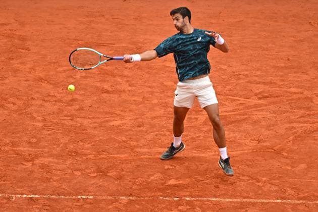 Rolex Masters - Lorenzo Musetti v Alex de Minaur Lorenzo Musetti (ITA) during his semi final match at the Monaco Rolex Masters in Monte Carlo, Monaco on April 12, 2025. Photo by Corinne Dubreuil ABACAPRESS.COM Monaco Monaco  Copyright: xDubreuilxCorinne ABACAx