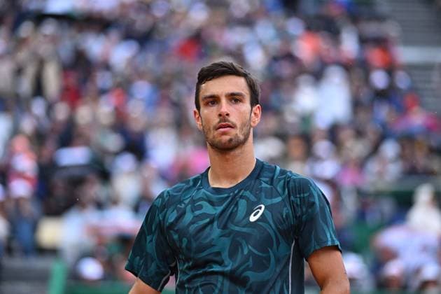 Rolex Masters - Lorenzo Musetti v Alex de Minaur Lorenzo Musetti (ITA) during his semi final match at the Monaco Rolex Masters in Monte Carlo, Monaco on April 12, 2025. Photo by Corinne Dubreuil ABACAPRESS.COM Monaco Monaco  Copyright: xDubreuilxCorinne ABACAx