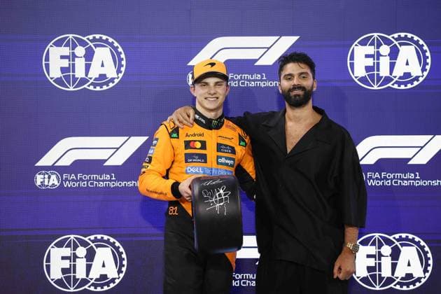 F1 - BAHRAIN GRAND PRIX 2025 PIASTRI Oscar (aus), McLaren F1 Team MCL39, portrait pole position during the Formula 1 Gulf Bahrain Grand Prix 2025, 4th round of the 2025 FIA Formula One World Championship, WM, Weltmeisterschaft from April 11 to 13, 2025 on the Bahrain International Circuit, in Sakhir, Bahrain -  Copyright: xEricxAlonsox
