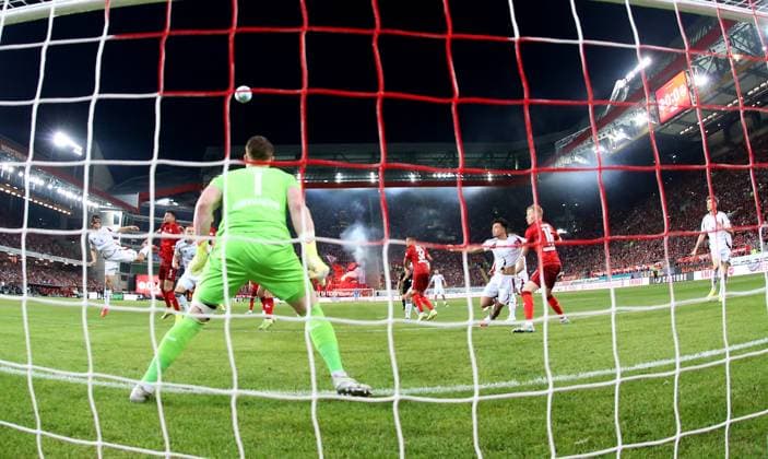 12 04 2025 Soccer Season 2024 2025 2 Soccer Bundesliga 29 Matchday 1 FC Kaiserslautern FCK Lautern Roten Teufel 1 FC Nürnberg FCN Club Sportfoto Zink DaMa xdaxmax DFL regulations prohibit any use of photographs as image sequences and or quasi video only for editorial use Goal Goal Shot to 0 1 Goalscorer Fabio Gruber 4, 1 FC Nürnberg FCN by header