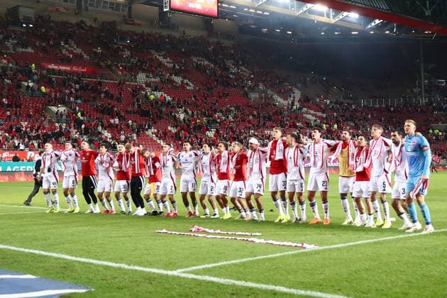 12 04 2025, xmohx, Fußball 2 Bundesliga, 1 FC Kaiserslautern 1 FC Nürnberg v l jubilation, joy about the victory with Jan Reichert 1 FC Nuernberg DFL DFB REGULATIONS PROHIBIT ANY USE OF PHOTOGRAPHS as IMAGE SEQUENCES and or QUASI VIDEO Kaiserslautern