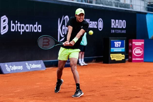 BMW Open Munich ATP 500 13 04 2025 Learner Tien USA in match against Botic Van De Zandschulp Netherlands BMW Open by Bitpanda Munich ATP 500 Day 2, Munich, MTTC Iphitos on 13 04 2025 Copyright: xBEAUTIFULxSPORTS Wunderlx