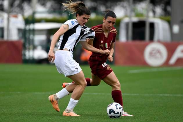 Sofia Cantore of Juventus FC and Lucia Di Guglielmo of AS Roma during the Women s Serie A 2024 2025 play off football match between AS Roma and Juventus FC at Tre Fontane stadium in Roma (Italy), April 13, 2025. AndreaxStaccioli