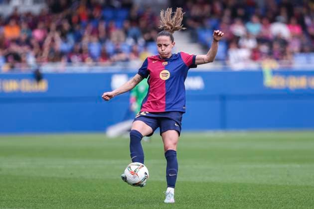 April 13, 2025, Sant Joan Despi, Barcelona, Spain: Ona Batlle of FC Barcelona, Barca controls the ball during the Spanish Women league, Liga F, football match played between FC Barcelona and Atletico de Madrid at Johan Cruyff Stadium on April 13, 2025 in Sant Joan Despi, Spain. Sant Joan Despi Spain - ZUMAa181 20250413_zaa_a181_030 Copyright: xJavierxBorregox