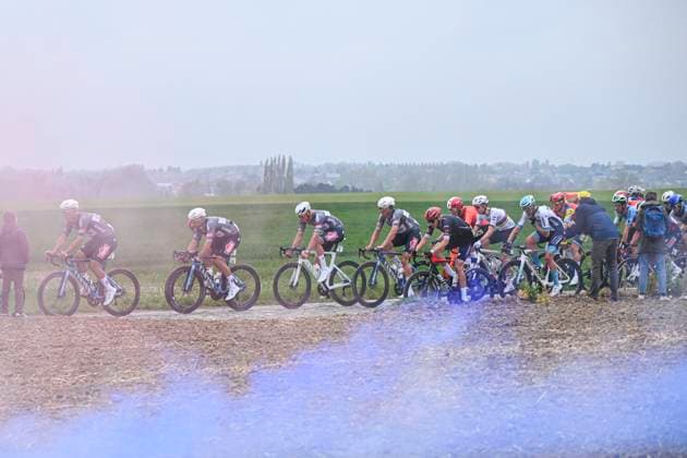 Paris Roubaix 2025 Cycling Race Roubaix, France - April 13 : Illustration picture, Van Der Poel Mathieu (NED) of Alpecin - Deceuninck, Pogacar Tadej (SLO) of UAE Team Emirates - XRG in action during the 122nd edition of Paris Roubaix an UCI World Tour cycling race for Men Elite of 259,7 kms with start in Compiegne and finish at the Velodrome Andre-Petrieux in Roubaix on April 13, 2025 in Roubaix, France, 13 04 2025 ( Motordriver Kenny Verfaillie - Roubaix France  Copyright: xVincentxKalutx