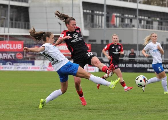 13 04 2025 Soccer Season 2024 2025 2 Women Soccer Bundesliga 21 Matchday 1 FC Nürnberg FCN Club Clubfrauen SC Sand Sportfoto Zink DaMa xdaxmax Sanja Homann 19, SC Sand Julia Pollak 22, 1 FC Nürnberg FCN