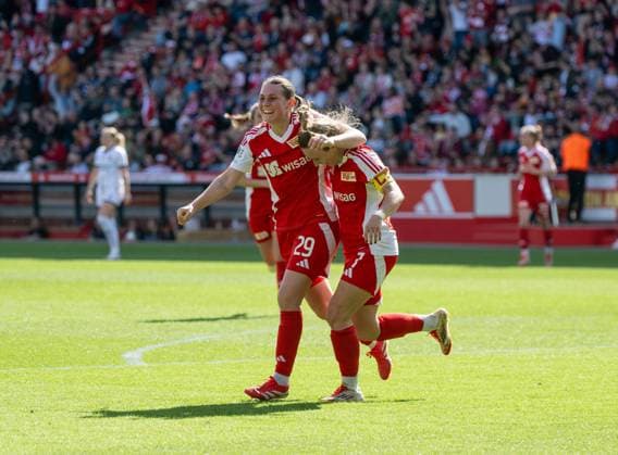 Soccer, Women, Season 2024 2025, 2 Women Bundesliga 21 Matchday , 1 FC Union Berlin FC Ingolstadt 04, f l Antonia Halverkamps 1 Women 1 FC Union , Lisa Heiseler 1 Women 1 FC Union Cheering after goal to 2 0, 13 04 2025, Copyright: xMatthiasxKochx