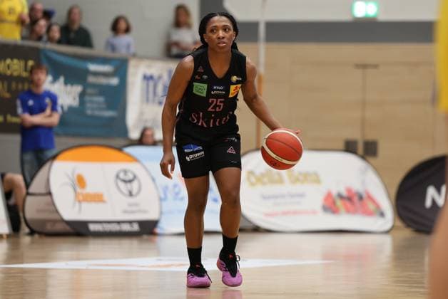 13 04 2025, Basketball, Women, Toyota Womens Basketball Bundesliga, Season 2024 2025, Playoff semi-final, Game 4, Saarlouis Royals Alba Berlin, Martha Burse Saarlouis Royals Saarlouis Stadtgartenhalle Saarland Germany EN Copyright: xSebastianxBachx