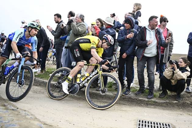 Belgian Wout van Aert of Team Visma-Lease a Bike pictured in action during the men elite race of the Paris-Roubaix one day cycling race, 259,2 km from Compiegne to Roubaix, France, on Sunday 13 April 2025. JASPERxJACOBS  x120719473x