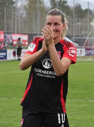 13 04 2025 Soccer Season 2024 2025 2 Women Soccer Bundesliga 21 Matchday 1 FC Nürnberg FCN Club Clubfrauen SC Sand Sportfoto Zink DaMa xdaxmax Cheering joy after the end of the match Medina Desic 10, 1 FC Nürnberg FCN