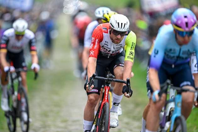 Paris Roubaix 2025 Cycling Race Roubaix, France - April 13 : Rex Laurenz (BEL) of Intermarche - Wanty in action during the 122nd edition of Paris Roubaix an UCI World Tour cycling race for Men Elite of 259,7 kms with start in Compiegne and finish at the Velodrome Andre-Petrieux in Roubaix on April 13, 2025 in Roubaix, France, 13 04 2025 ( Motordriver Kenny Verfaillie - Roubaix France  Copyright: xNicoxVereeckenx