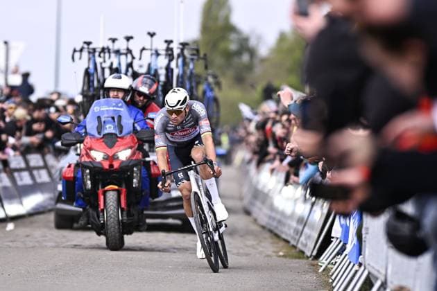 Dutch Mathieu van der Poel of Alpecin-Deceuninck pictured in action during the men elite race of the Paris-Roubaix one day cycling race, 259,2 km from Compiegne to Roubaix, France, on Sunday 13 April 2025. JASPERxJACOBS  x120722856x