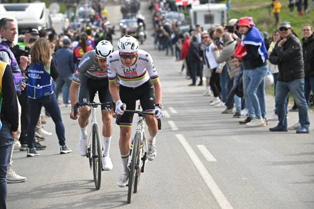 Paris Roubaix 2025 Cycling Race Roubaix, France - April 13 : Pogacar Tadej (SLO) of UAE Team Emirates - XRG, Van Der Poel Mathieu (NED) of Alpecin - Deceuninck in action during the 122nd edition of Paris Roubaix an UCI World Tour cycling race for Men Elite of 259,7 kms with start in Compiegne and finish at the Velodrome Andre-Petrieux in Roubaix on April 13, 2025 in Roubaix, France, 13 04 2025 ( Motordriver Kenny Verfaillie - Roubaix France  Copyright: xBernardxPaponx