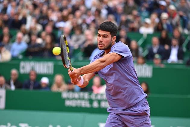 Carlos Alcaraz Wins Rolex Monte Carlo Tournament - Monaco Carlos Alcaraz (ESP) wins 1st place trophy during the Monte Carlo ATP, Tennis Herren Masters Series Tournament final tennis match at the Monte Carlo Country Club in Monte Carlo, Monaco on April 13, 2025. Photo by Corinne Dubreuil ATP Tour ABACAPRESS.COM Monaco Monte-Carlo Monaco  Copyright: xDubreuilxCorinne ABACAx