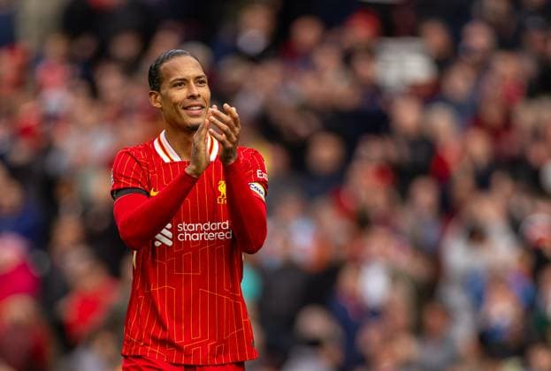 Football - FA Premier League - Liverpool FC v West Ham United FC LIVERPOOL, ENGLAND - Sunday, April 13, 2025: Liverpool s captain Virgil van Dijk celebrates after the FA Premier League match between Liverpool FC and West Ham United FC at Anfield. Liverpool won 2-1. (Photo by David Rawcliffe Propaganda) LIVERPOOL Anfield MERSEYSIDE ENGLAND  Copyright: xDavidxRawcliffex P2025-04-13-Liverpool_West_Ham-70
