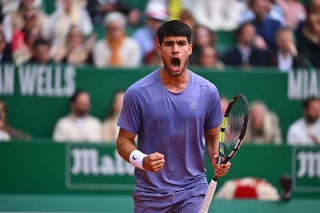 Carlos Alcaraz Wins Rolex Monte Carlo Tournament - Monaco Carlos Alcaraz (ESP) wins 1st place trophy during the Monte Carlo ATP, Tennis Herren Masters Series Tournament final tennis match at the Monte Carlo Country Club in Monte Carlo, Monaco on April 13, 2025. Photo by Corinne Dubreuil ATP Tour ABACAPRESS.COM Monaco Monte-Carlo Monaco  Copyright: xDubreuilxCorinne ABACAx