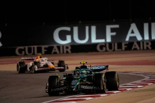 13 04 2025, Bahrain International Circuit, Sakhir, Formula 1 Gulf Air Bahrain Grand Prix 2025 ,in the picture Fernando Alonso ESP , Aston Martin Aramco Cognizant Formula One Team Photo by Hasan Bratic DeFodi Images