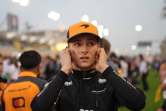 Formula 1 Gulf Air Bahrain Grand Prix 2025 13 04 2025, Bahrain International Circuit, Sakhir, Formula 1 Gulf Air Bahrain Grand Prix 2025 ,in the picture Oscar Piastri AUS , McLaren F1 Team nordphotoxGmbHx xBratic nph00250