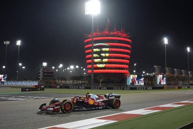 Formula 1 Gulf Air Bahrain Grand Prix 2025 13 04 2025, Bahrain International Circuit, Sakhir, Formula 1 Gulf Air Bahrain Grand Prix 2025 ,in the picture Lewis Hamilton GBR , Scuderia Ferrari HP in the background a big Ferrari logo on the VIP Tower nordphotoxGmbHx xBratic nph00250