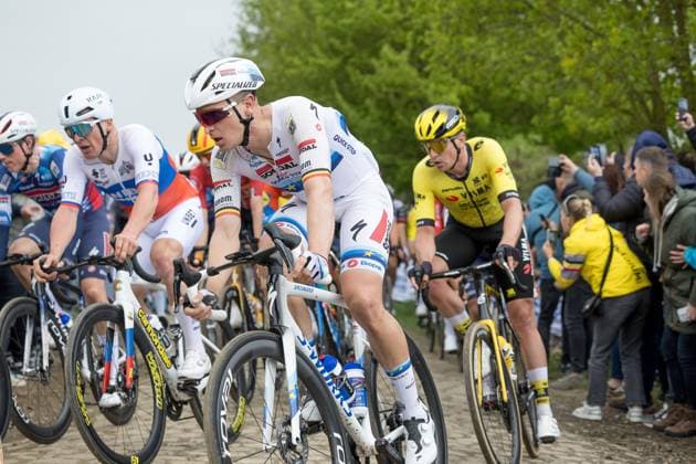 PARIS ROUBAIX 2025 PHOTOPQR VOIX DU NORD PASCAL BONNIERE ; 13 04 2025 ; QUIEVY 13.04.2025 - cyclisme - course cycliste Paris Roubaix Hommes 122 eme edition , secteur pave Quievy a Saint Python . Photo Pascal Bonniere La voix Du Nord Paris-Roubaix race northern France on April 13, 2025. HAUTS DE FRANCE France  Copyright: xPHOTOPQR VOIXxDUxNORD MAXPPPxPASCALxBONNIEREx 20250413VDN2450 20250413VDN2450