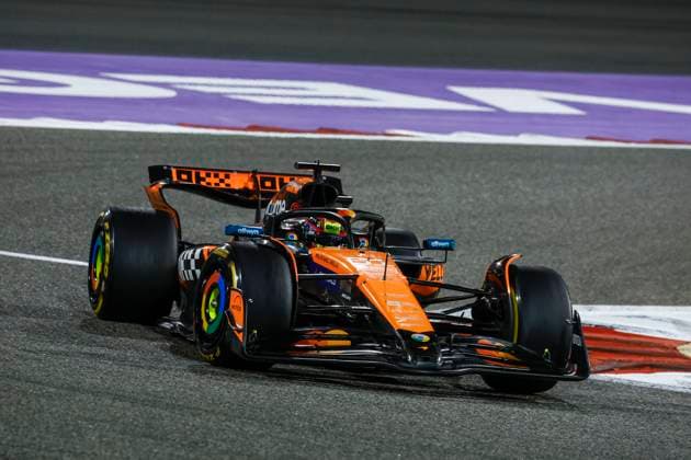 Manama, Bahrain FIA F1 GP of Bahrain, No 81 Oscar Piastri AUS , McLaren MCL39, Mercedes Manama Bahrain