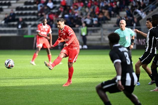 Angers SCO v Montpellier Herault SC - Ligue 1 McDonald s 2024 2025 11 Teji SAVANIER (mhsc) during the Ligue 1 McDonald s match between Angers and Montpellier at Stade Raymond Kopa on April 13, 2025 in Angers, France. Angers France  Copyright: xFEPx 776306824
