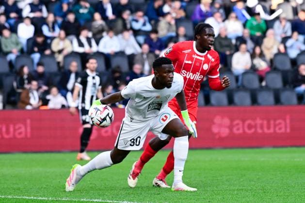 FOOTBALL : Angers vs Montpellier - Ligue 1 - 13 04 2025 Fofana Yahia ( 30 - Angers ) during the Ligue 1 match between Angers SCO and Montpellier HSC at Stade Raymond Kopa on April 13, 2025 in Angers, France. ( Photo by Dante Badano PsnewZ ) - AngersFrance  Copyright: xDantexBadanox
