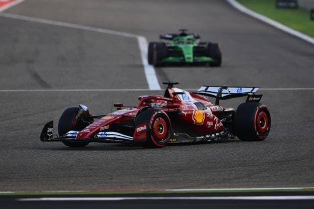 F1 Grand Prix of Bahrain Charles Leclerc of Scuderia Ferrari races during the Bahrain GP, the 4th round of the Formula 1 World Championship, WM, Weltmeisterschaft at the Bahrain International Circuit in Sakhir, Bahrain, on April 13, 2025. Sakhir Bahrain  Copyright: xAndreaxDiodatox originalFilename:diodato-f1bahrai250413_npl4H.jpg