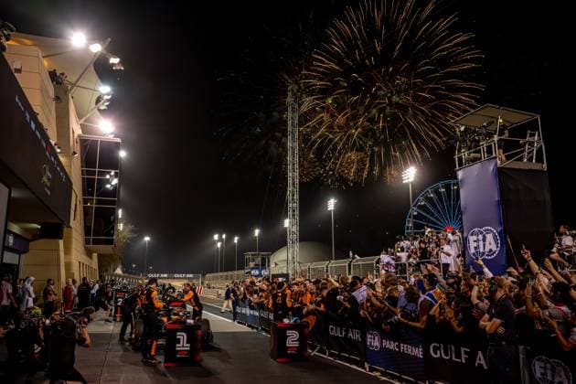 SAKHIR, BAHRAIN: Oscar Piastri, racing for the McLaren F1 team during the 2025 Formula 1 Bahrain Grand Prix at the Bahrain International Circuit in Sakhir, Bahrain