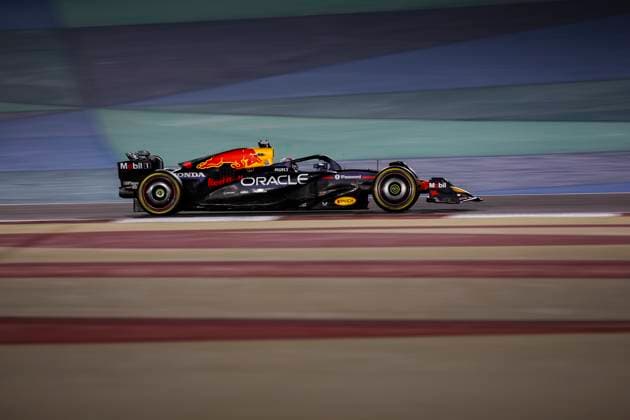 F1 - BAHRAIN GRAND PRIX 2025 01 VERSTAPPEN Max (nld), Red Bull Racing RB21, action during the Formula 1 Gulf Bahrain Grand Prix 2025, 4th round of the 2025 FIA Formula One World Championship, WM, Weltmeisterschaft from April 11 to 13, 2025 on the Bahrain International Circuit, in Sakhir, Bahrain - SakhirBahrain  Copyright: xXavixBonillax