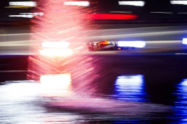 F1 - BAHRAIN GRAND PRIX 2025 01 VERSTAPPEN Max (nld), Red Bull Racing RB21, action during the Formula 1 Gulf Bahrain Grand Prix 2025, 4th round of the 2025 FIA Formula One World Championship, WM, Weltmeisterschaft from April 11 to 13, 2025 on the Bahrain International Circuit, in Sakhir, Bahrain - SakhirBahrain  Copyright: xFLORENTxGOODENx