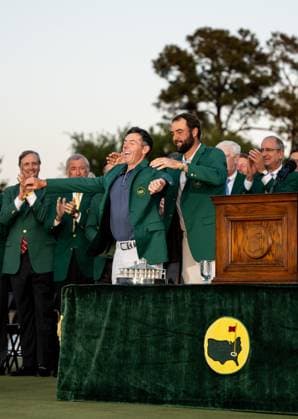 250413 Rory McIlroy of Northern Ireland is awarded the Green Jacket by Masters Champion Scottie Scheffler during the ceremony after the final round of the 2025 Masters Golf Tournament on April 13, 2025 in Augusta Photo Petter Arvidson BILDBYRAN kod PA PA1010 bbeng golf masters the masters augusta us masters  Copyright: PETTERxARVIDSON BB250413PA177