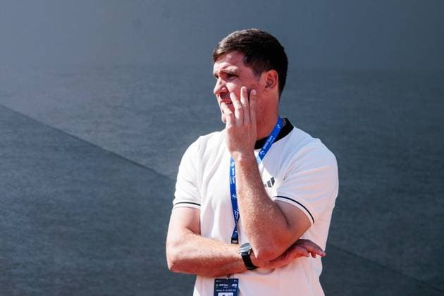 BMW Open Munich ATP 500 14 04 2025 Mischa Zverev Tournament Director Allianz Para Trophy observes the training of his brother Alexander Zverev BMW Open by Bitpanda Munich ATP 500 Day 3, Munich, MTTC Iphitos on 14 04 2025 Copyright: xBEAUTIFULxSPORTS Wunderlx