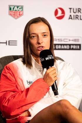Iga Swiatek POL at the interview GER, Porsche Tennis Grand Prix GP Stuttgart 2025, WTA500, 14 04 2025 GER, Porsche Tennis Grand Prix GP Stuttgart 2025, WTA500, 14 04 2025 Stuttgart Copyright: xEibner-Pressefoto RogerxBuerkex EP