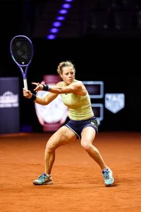 Laura Siegemund training on the center court GER, Porsche Tennis Grand Prix GP Stuttgart 2025, WTA500, 14 04 2025 GER, Porsche Tennis Grand Prix GP Stuttgart 2025, WTA500, 14 04 2025 Stuttgart Copyright: xEibner-Pressefoto RogerxBuerkex EP