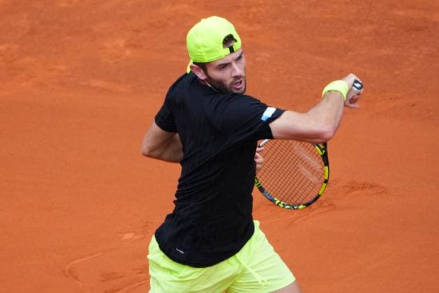 Barcelona, Spain, Barcelona Open Banc Sabadell 2025, ATP, Tennis Herren 500 match, Round of 32 between Roberto Carballes and Jacob Fearnley, Real Club de Tenis Barcelona, Barcelona, Spain, 14 abril 2025 Copyright: xBaguxBlancox xPressinphotox
