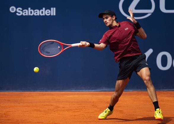 Sabadell Open Banc - 72 Conde de Godo Trophy in Barcelona, Spain. Sabadell Open Banc - 72 Conde de Godo Trophy. Sabadell Open Banc match between Matteo Arnaldi (ITA) and Sebastian Korda (USA) in Real Club de Tennis, Barcelona, Spain, on April 14, 2025. Joan Gosa 2025 Xinhua 2025. Barcelona Real Club de Tennis Barcelona Spain