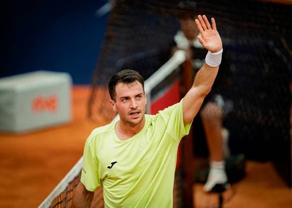 Barcelona Open Banc Sabadell 2025 - Day One Pedro Martinez Portero of Spain celebrates after winning his first-round match against Brandon Nakashima of the United States during the Barcelona Open Banc Sabadell 2025 at Real Club de Tenis Barcelona in Barcelona, Spain, on April 14, 2025. Barcelona Spain  Copyright: xLeonardoxGerzonx originalFilename:gerzon-notitle250414_npeVW.jpg