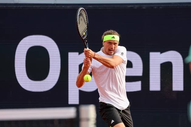 Alexander Zverev Germany , GER, BMW Open by Bitpanda, Alexander Zverev Germany vs Alexandre Muller FRA , Tennis, ATP 500, Men, 14 04 2025, GER, BMW Open by Bitpanda, Alexander Zverev Germany vs Alexandre Muller FRA , Tennis, ATP 500, Men, 14 04 2025 Munich Copyright: xEibner-Pressefoto JennixMaulx EP_JML