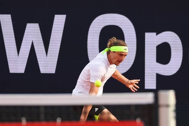 Alexander Zverev Germany , GER, BMW Open by Bitpanda, Alexander Zverev Germany vs Alexandre Muller FRA , Tennis, ATP 500, Men, 14 04 2025, GER, BMW Open by Bitpanda, Alexander Zverev Germany vs Alexandre Muller FRA , Tennis, ATP 500, Men, 14 04 2025 Munich Copyright: xEibner-Pressefoto JennixMaulx EP_JML