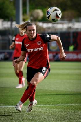 Womens Soccer Bundesliga Bayer 04 Leverkusen 1 FC Köln, 14 04 2025 Melissa Friedrich Bayer 04 Leverkusen, 3 Bayer 04 Leverkusen 1 FC Köln on matchday 19 of the Google Pixel Womens Bundesliga on 14 04 2025 at the Ulrich Haberland Stadium in Leverkusen North Rhine-Westphalia DFL REGULATIONS PROHIBIT ANY USE OF PHOTOGRAPHS AS IMAGE SEQUENCES AND OR QUASI VIDEO Copyright: xBEAUTIFULxSPORTS AxelxKohringx