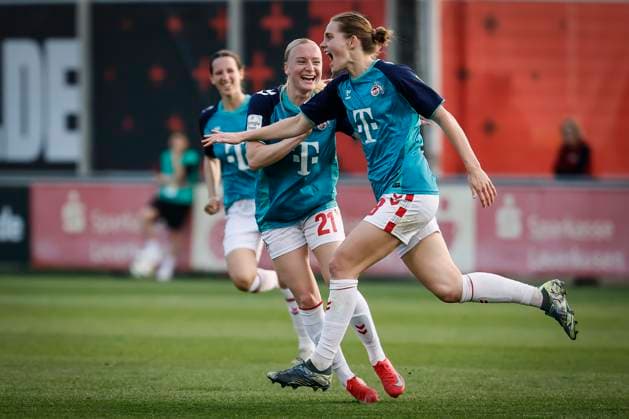 Womens Soccer Bundesliga Bayer 04 Leverkusen 1 FC Köln, 14 04 2025 Taylor Ziemer 1 FC Köln, 18 turns away in jubilation after her goal for 0 1, with her Anna Gerhardt 1 FC Köln, 21 Bayer 04 Leverkusen 1 FC Köln on matchday 19 of the Google Pixel Womens Bundesliga on 14 04 2025 at Ulrich Haberland Stadium in Leverkusen North Rhine-Westphalia DFL REGULATIONS PROHIBIT ANY USE OF PHOTOGRAPHS AS IMAGE SEQUENCES AND OR QUASI VIDEO Copyright: xBEAUTIFULxSPORTS AxelxKohringx