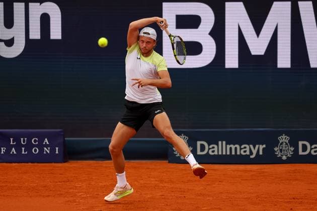 Alexandre Muller FRA , GER, BMW Open by Bitpanda, Alexander Zverev Germany vs Alexandre Muller FRA , Tennis, ATP 500, Men, 14 04 2025, GER, BMW Open by Bitpanda, Alexander Zverev Germany vs Alexandre Muller FRA , Tennis, ATP 500, Men, 14 04 2025 Munich Copyright: xEibner-Pressefoto JennixMaulx EP_JML