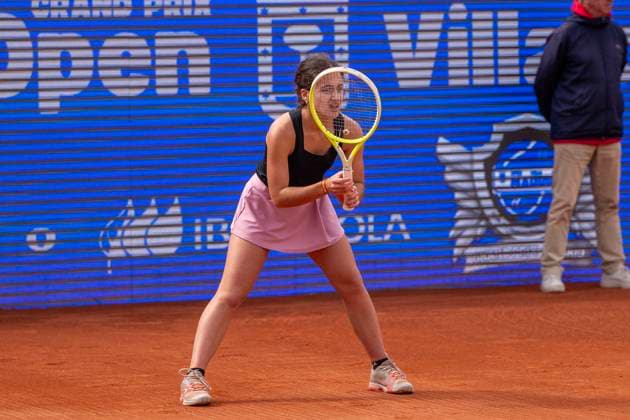 April 14, 2025, Madrid, Madrid, Spain: MARIA JIMENEZ PEREZ (ESP) playing match of the X ITF W100 Villa de Madrid, at the Club de Campo Villa de Madrid on April 14, 2025. Madrid Spain - ZUMAc312 20250414_zsp_c312_077 Copyright: xOscarxManuelxSanchezx