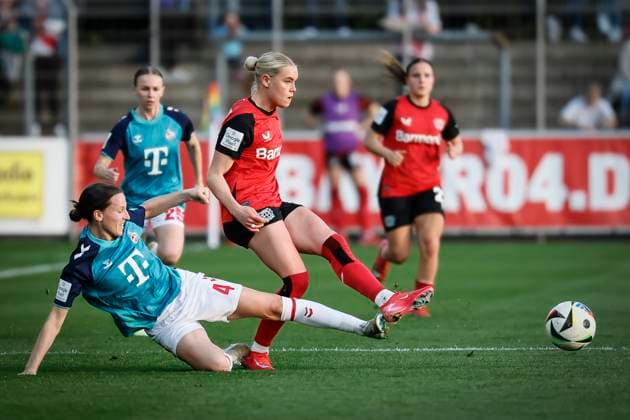 Womens Soccer Bundesliga Bayer 04 Leverkusen 1 FC Köln, 14 04 2025 Sara Agrez 1 FC Köln, 4 and Cornelia Kramer Bayer 04 Leverkusen, 7 in a duel Bayer 04 Leverkusen 1 FC Köln on matchday 19 of the Google Pixel Womens Bundesliga on 14 04 2025 at Ulrich Haberland Stadion in Leverkusen Nordrhein Westfalen DFL REGULATIONS PROHIBIT ANY USE OF PHOTOGRAPHS AS IMAGE SEQUENCES AND OR QUASI VIDEO Copyright: xBEAUTIFULxSPORTS AxelxKohringx