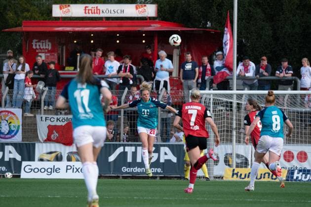 Leverkusen, Germany, April 14th 2025: Janina Hechler (28 FC Köln) in action during the Google Pixel Frauen-Bundesliga between Bayer Leverkusen and FC Köln at Ulrich-Haberland-Stadion in Leverkusen, Germany. (Qianru Zhang SPP) Copyright: xQianruxZhang SPPx spp-en-QiZh-DSC_1023