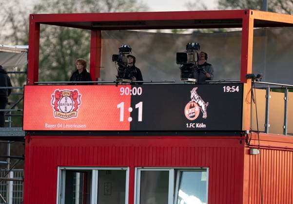 Final score at Ulrich Haberland Stadion scoreboard 14 04 2025, Bayer Leverkusen 1 FC Köln, Football, Google Pixel Womens Bundesliga, GER, Leverkusen, Ulrich Haberland Stadion, Season 24 25, 19 Matchday DFL regulations prohibit any use of photographs as image sequences and or quasi video Copyright: HMBxMedia xMarcoxBader